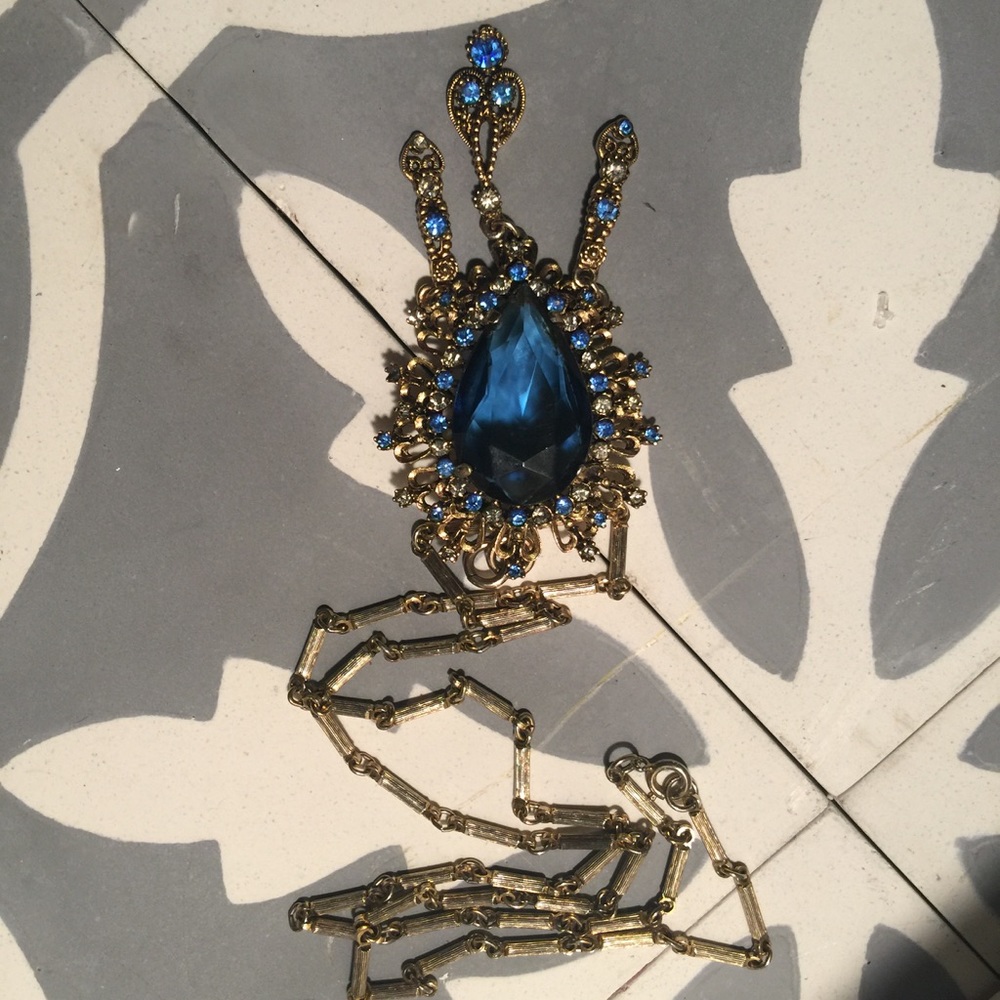 Vintage Blue gem and rhinestone necklace - 30"